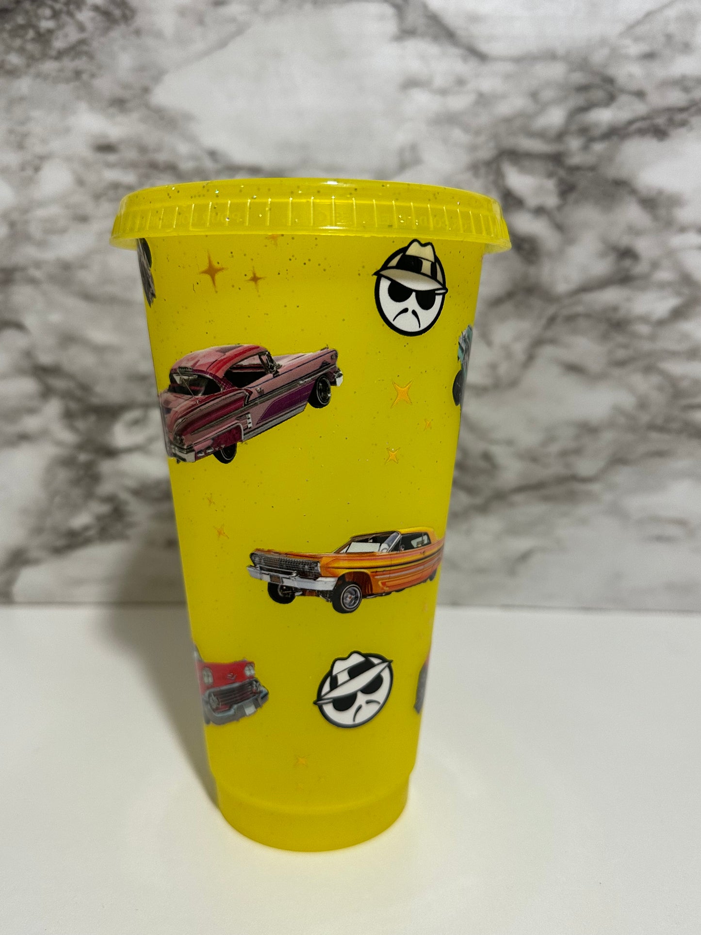 Classic Car Cup w Straw