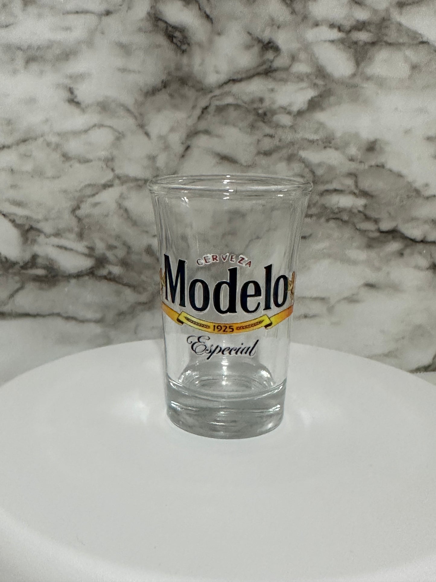 Modelo Logo Shot Glass