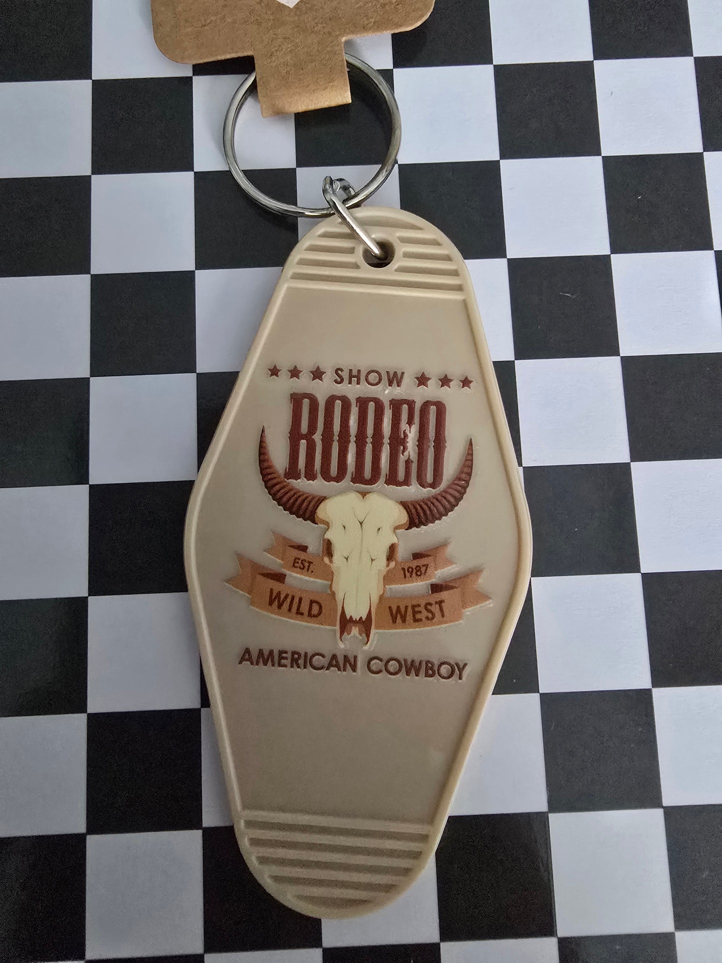 Western Rodeo Motel Keychain, Cream