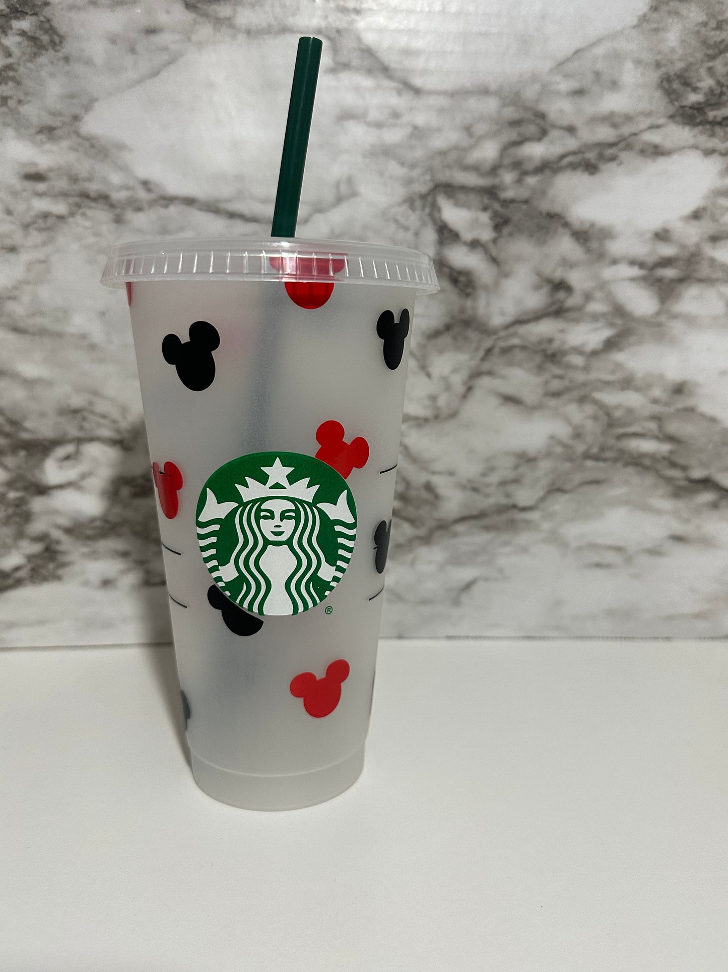 Mickey Head Cup w Straw