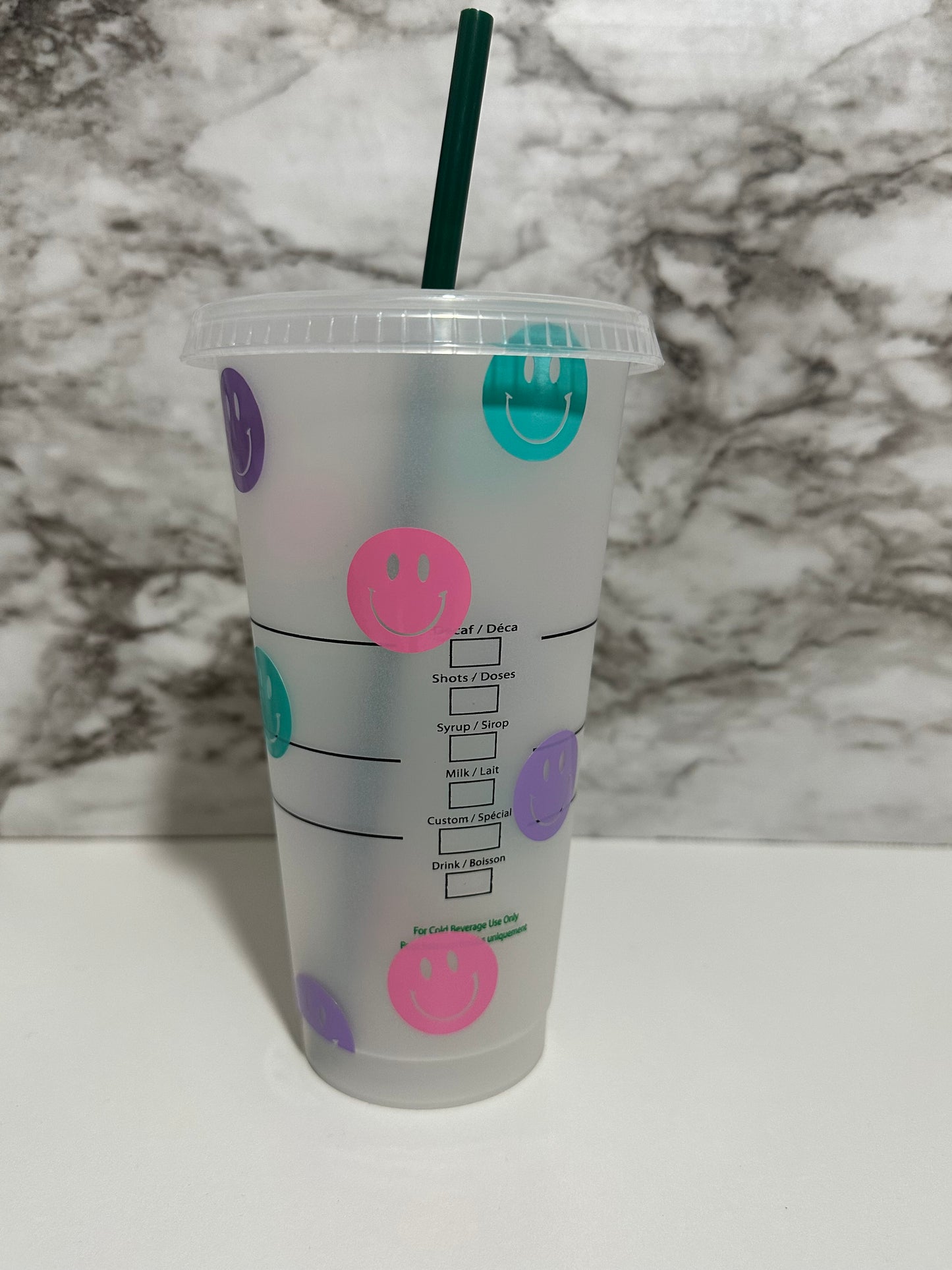 Retro Smiley Cup w Straw