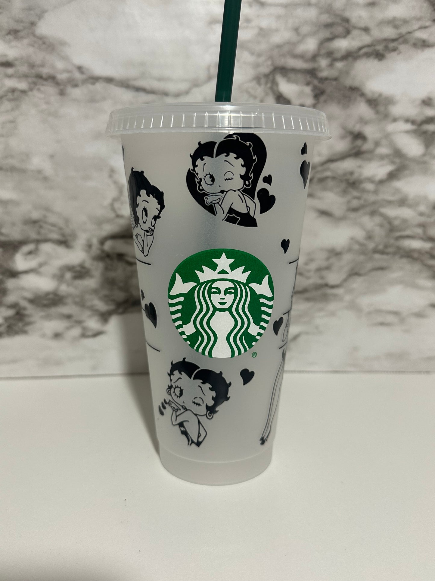 Betty Boop, Cup w Straw