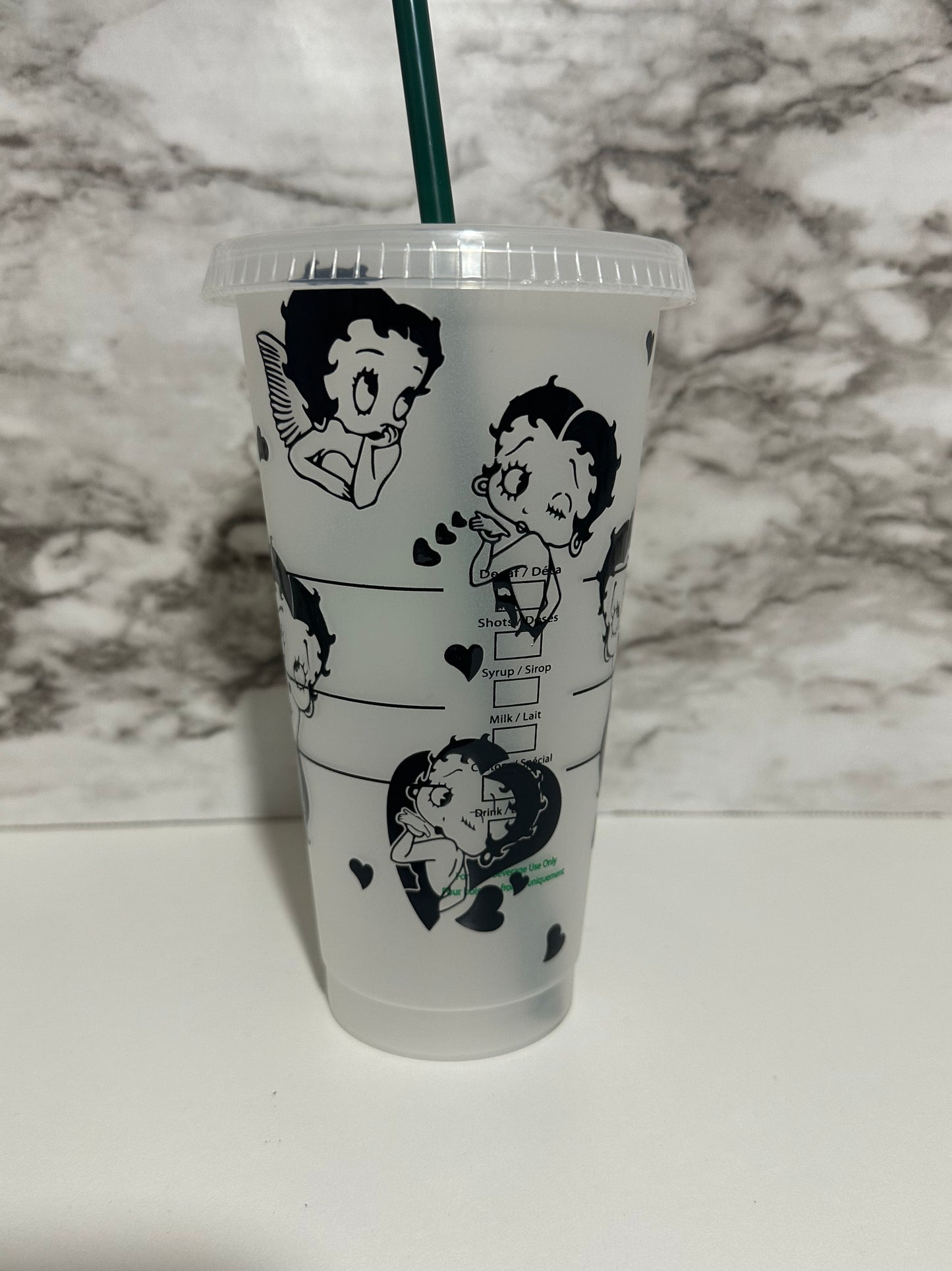Betty Boop, Cup w Straw