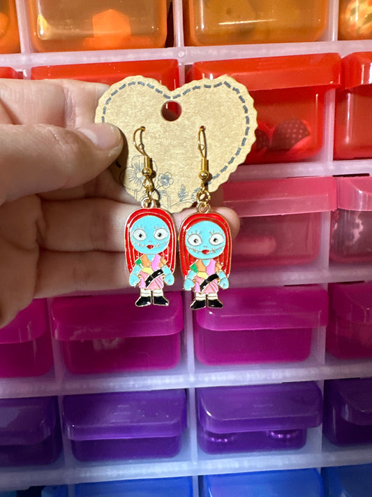 Sally small dangle earrings