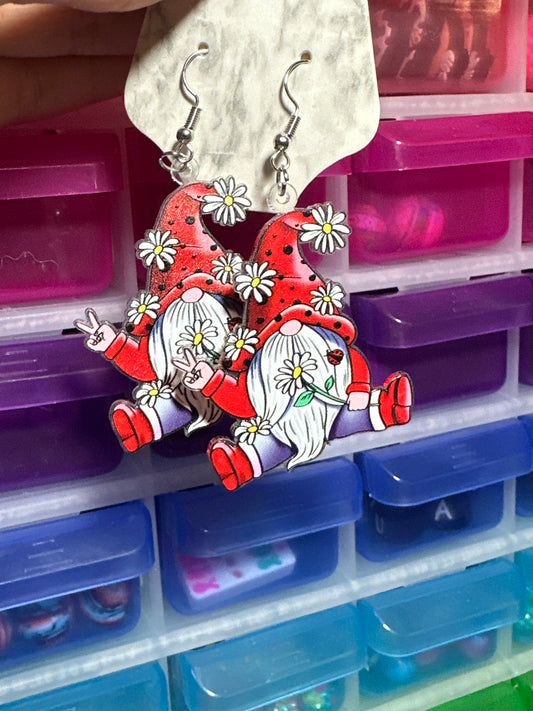 Flower gnome earrings