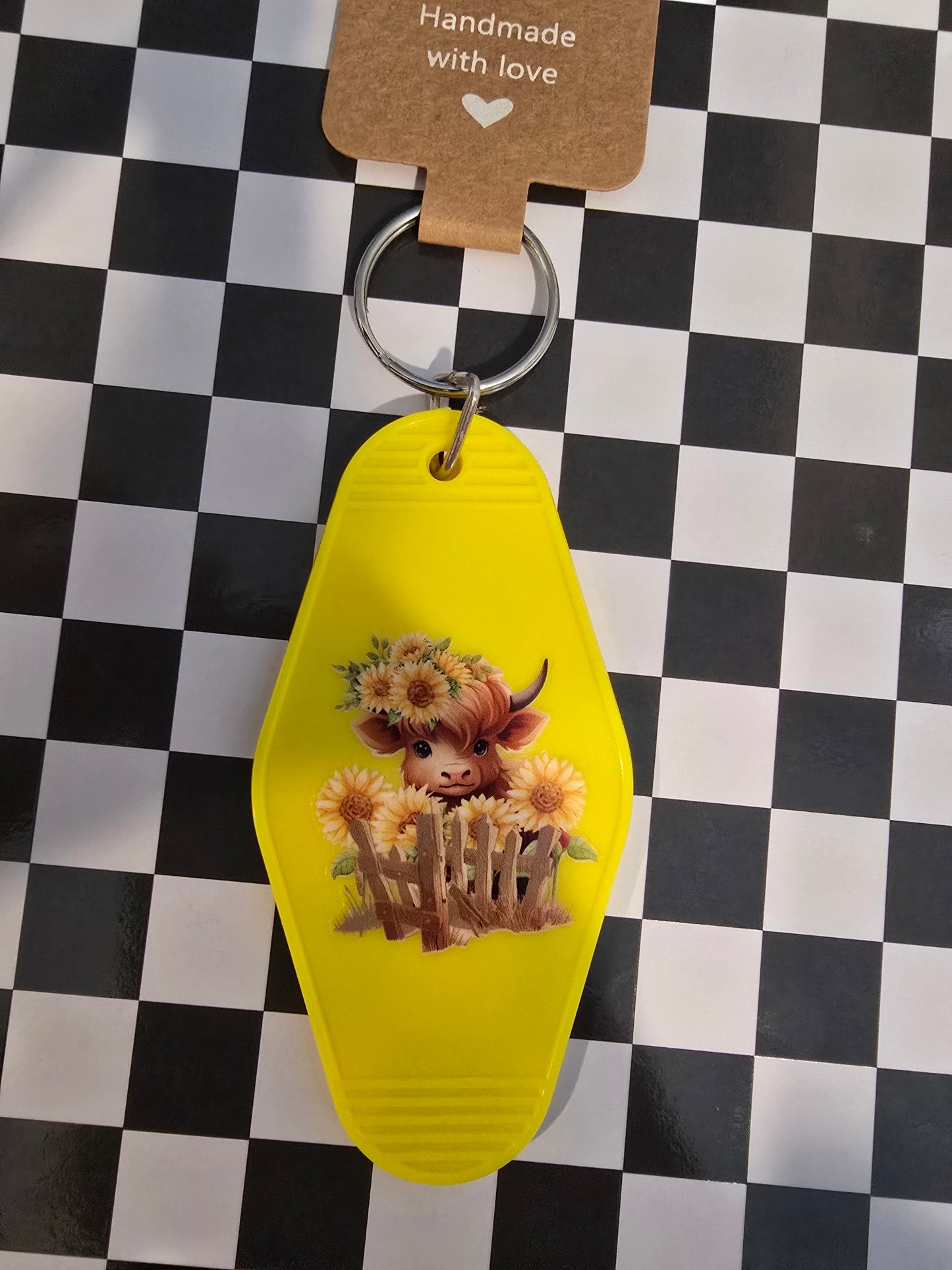 Sunflower Highland Motel Keychain, Yellow