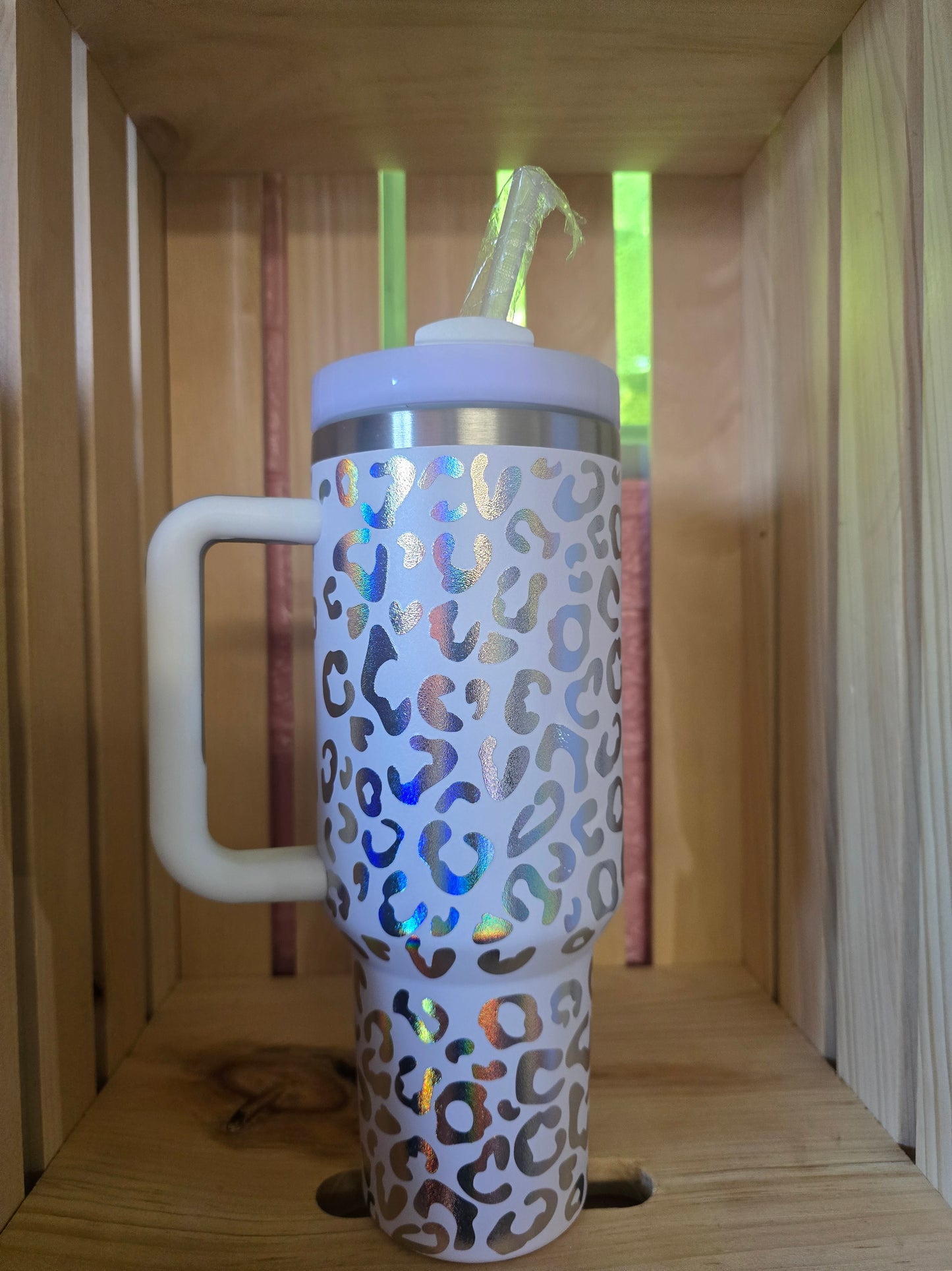 White Leopard Metallic Tumbler w Straw